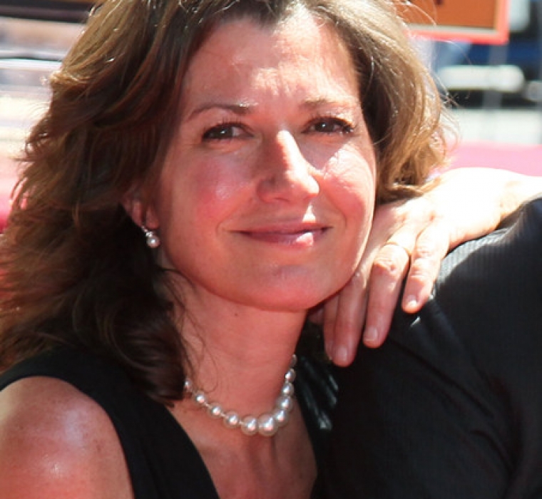 Recording artist Amy Grant attends husband Vince Gill being honored with a Star on the Hollywood Walk of Fame on September 6, 2012 in Hollywood, California