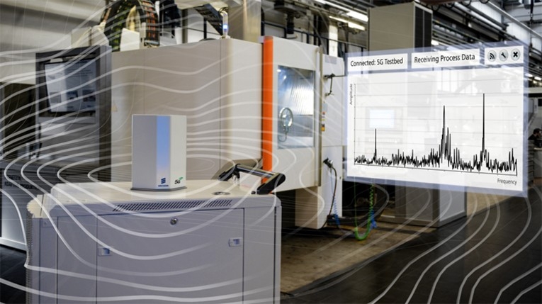 A sensor transfers the vibration spectra of the blisk via 5G with sub-millisecond latency to a software