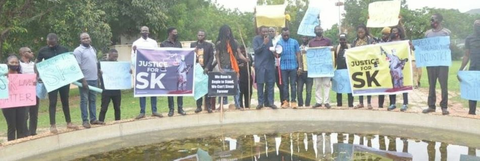 Protesters in Abuja, 23 July. (Image by Wardesk)